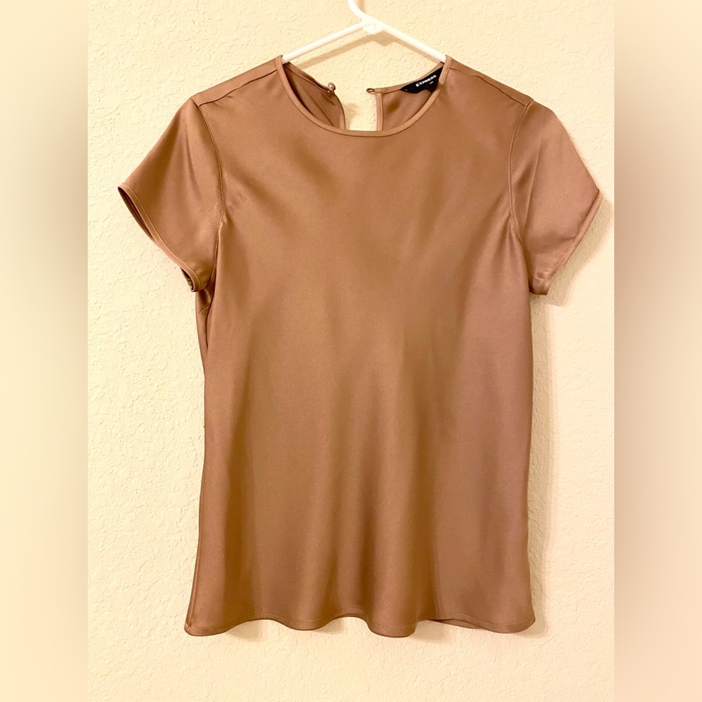 Satin Gold Top